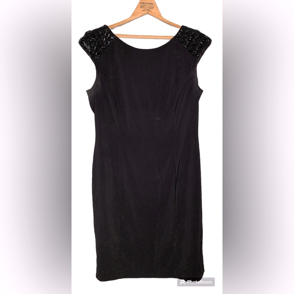 Lauren by Ralph Lauren Embellished Shoulders Sleeveless Black Dress in Size 14